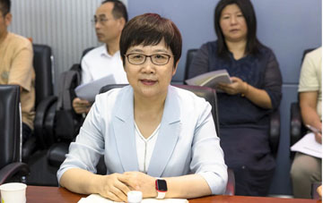 中國輕工聯召開行業運行形勢分析會